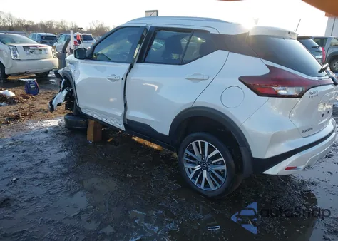 2024 Nissan Kicks Sv Xtronic Cvt z USA, uszkodzony, nr VIN 3N1CP5CV0RL558141